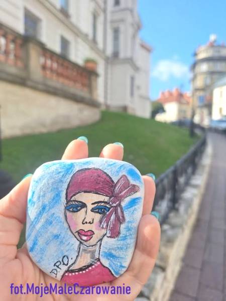 Kamyczki wędrują i pomagają cz. 22