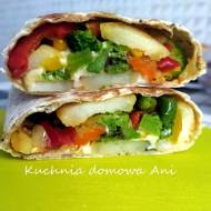 Tortilla z warzywami na patelnię i mozzarellą